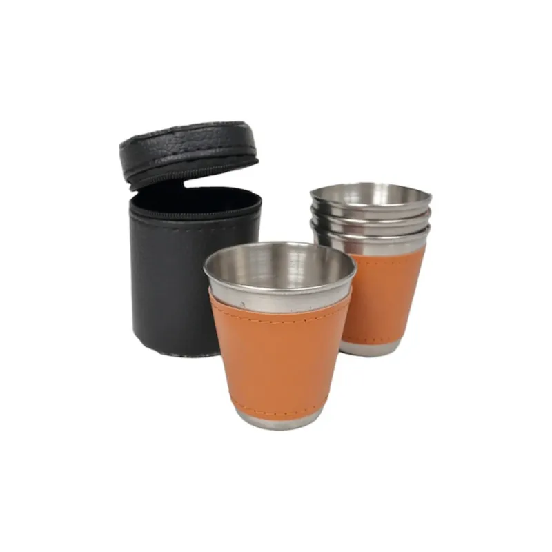 Set de 4 pahare shot din oțel inoxidabil cu husă din piele, 100 ml