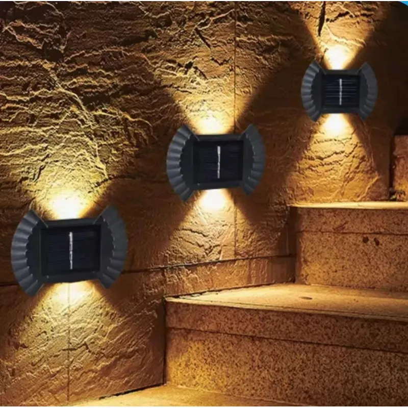 Set 4 Lămpi Solare Bidirecționale cu Senzor de Lumină, IP65, Autonomie 6-8 Ore