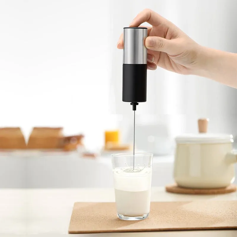 Mixer pentru spuma de lapte si cafea cu suport metalic