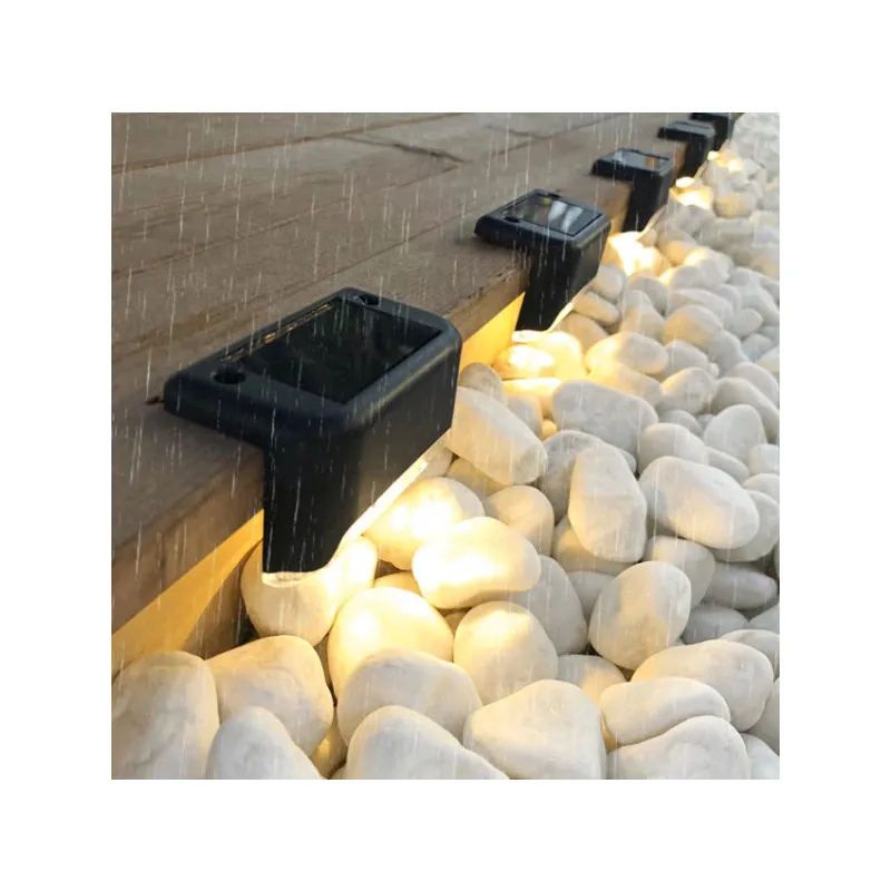 Set 4 lampi solare pentru trepte sau balcon cu senzor de lumina
