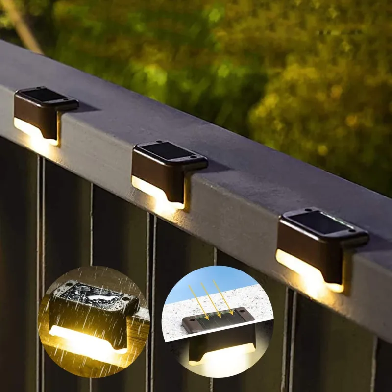 Set 4 lampi solare pentru trepte sau balcon cu senzor de lumina