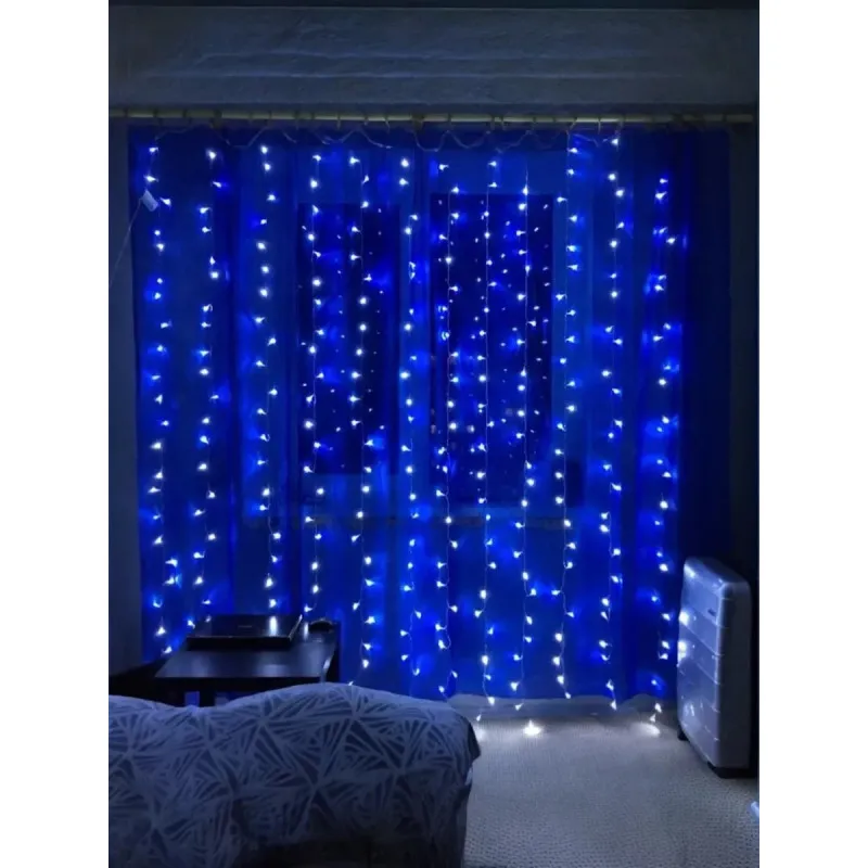 Instalatie tip perdea 3x2.8m, exterior-interior