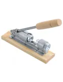 Spargator manual pentru nuci, material otel si
