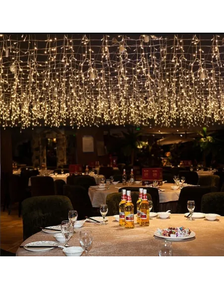 Instalatie 12 metri,ALB CALD, 300 LED-uri tip turturi