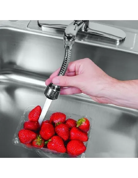 Prelungitor flexibil universal pentru robinet