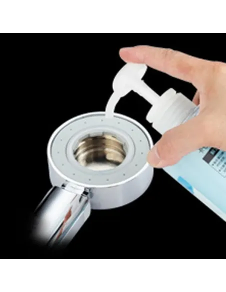 Cap de dus multifunctional cu recipient pentru sampon/gel de