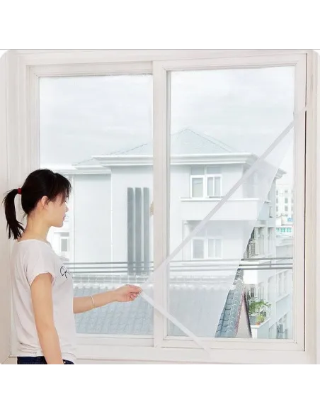 Plasa anti-insecte pentru fereastra red-mag.ro