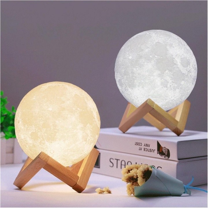 Moon Lamp 3D - lampa in forma de luna, lumina LED, stand lemn