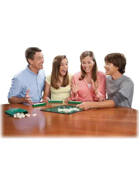 Joc de cuvinte Scrabble red-mag.ro