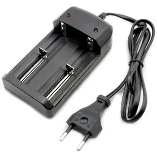 Incarcator dublu universal li-ion LPC-C01 red-mag.ro