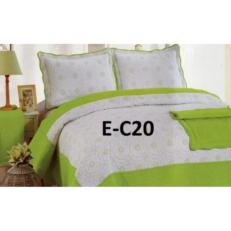 Cuvertura de pat Luxury + 2 fete de perna din bumbac brodat