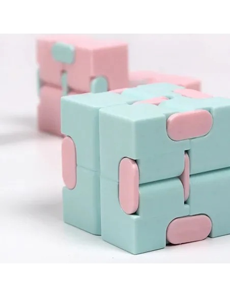 Jucărie Infinity Magic Cube antistres red-mag.ro