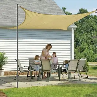 PLASA UMBRIRE 180 G/MP, 3 x 3 M, CREM, 4 INELE red-mag.ro 2