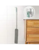 Ustensila retractabila pentru curatarea prafului in spatiile