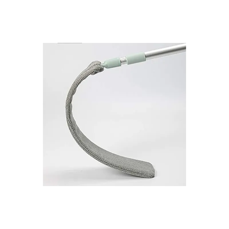 Ustensila retractabila pentru curatarea prafului in spatiile