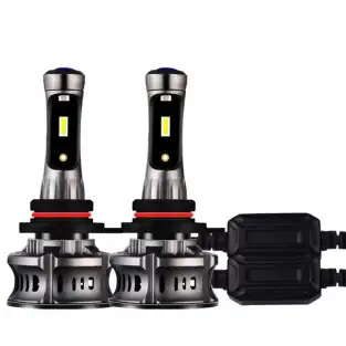 Set 2 becuri auto LED, XT7, soclu H4 / H7, daylight inclus in