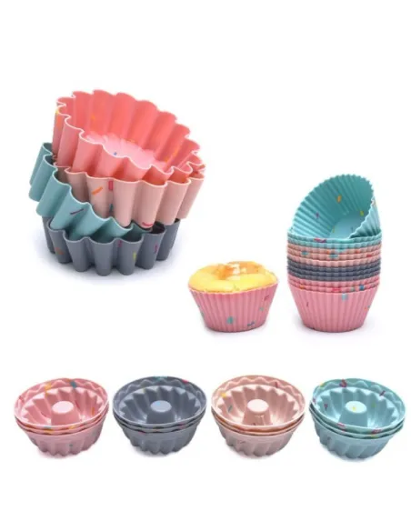 Set 18 forme de silicon pentru copt prajituri red-mag.ro