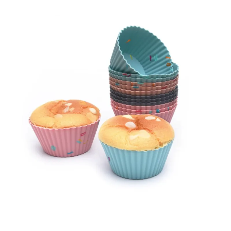 Set 18 forme de silicon pentru copt prajituri red-mag.ro