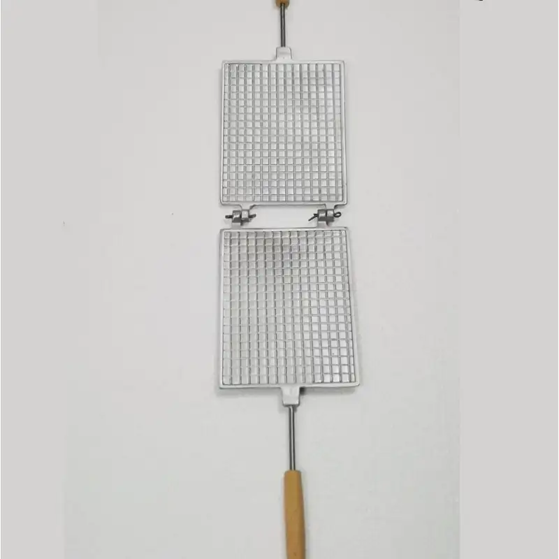 Forma dreptunghiulara din aluminiu pentru saratele cu manere