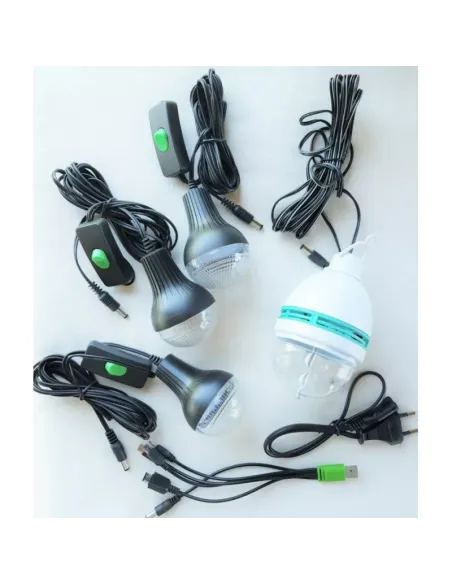 Kit solar GD-Lite 1000A dotat cu dispozitive USB cu 4 becuri