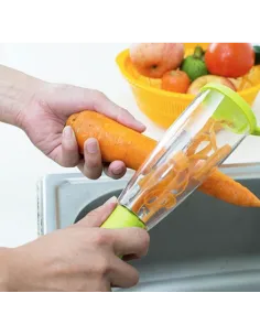 Ustensila pentru curatatul legumelor, cu recipient pentru 2