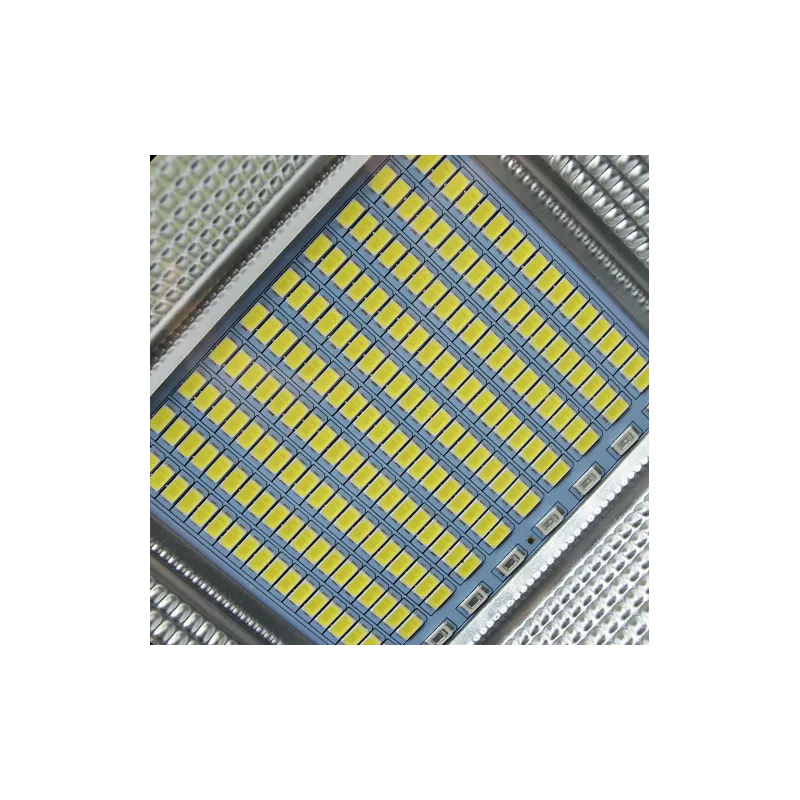 Proiector LED 304 LED SMD 300W cu incarcare solara