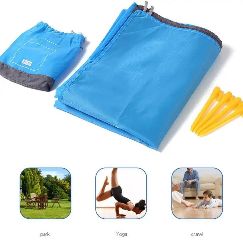 Covor impermeabil pentru plaja sau camping