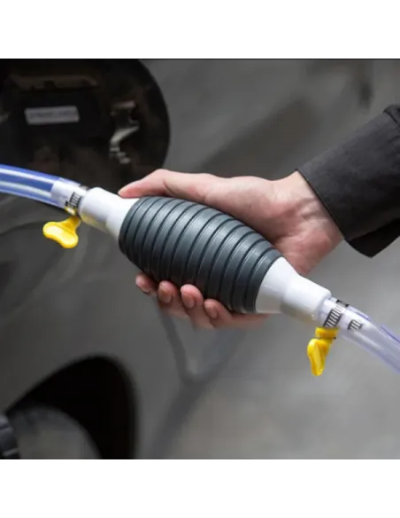 Pompa manuala pentru transfer lichide