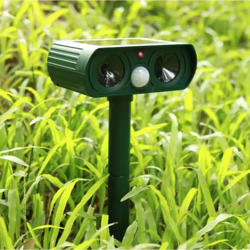 Aparat Solar cu Ultrasunete pentru Animale și Păsări