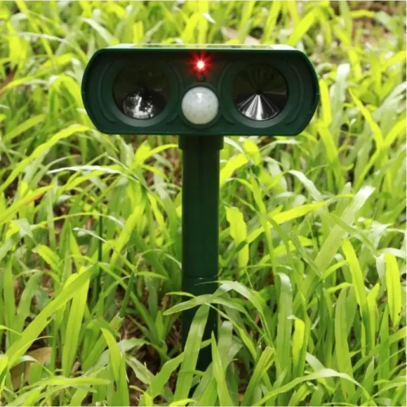 Aparat Solar cu Ultrasunete pentru Animale și Păsări