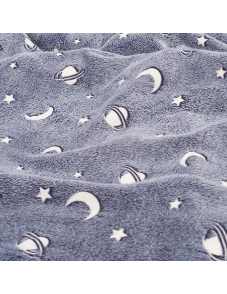 Pătură magică, pufoasa, care strălucește în întuneric