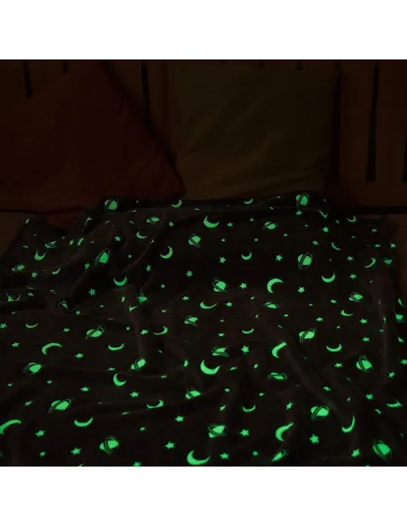 Pătură magică, pufoasa, care strălucește în întuneric