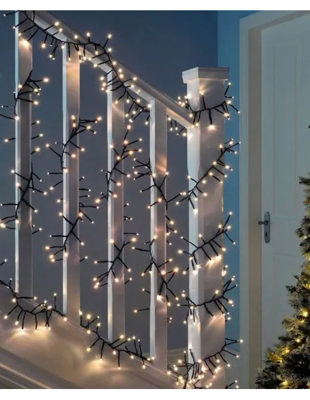Instalatie tip cluster, interior-exterior, 500 led, 16m