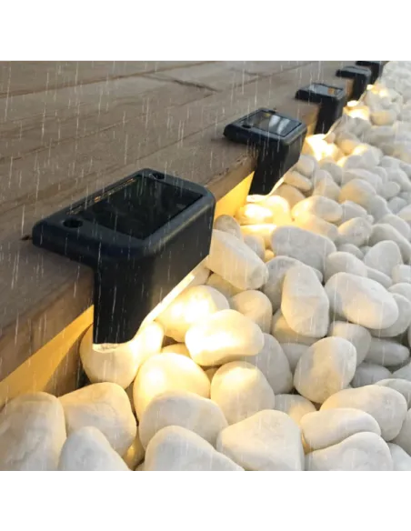 Set 4 lampi solare pentru trepte sau balcon cu senzor de lumina