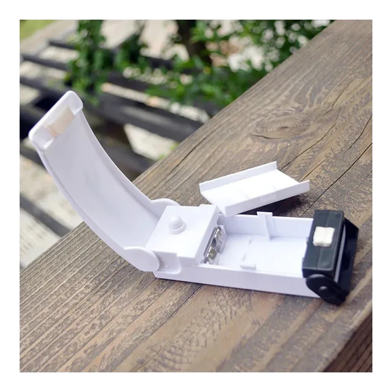 Aparat pentru sigilat pungi cu baterii