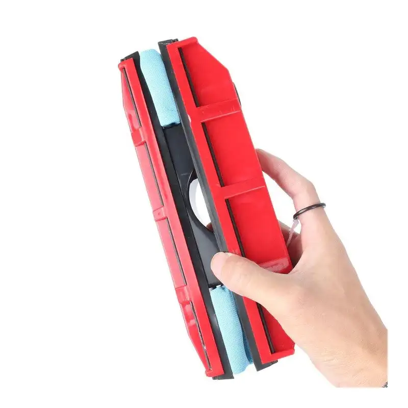 Stergator magnetic dublu pentru curatarea geamurilor