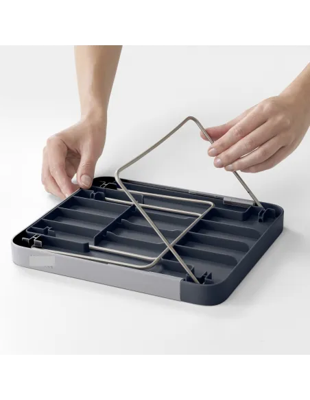 Raft extensibil cu picioare pliabile