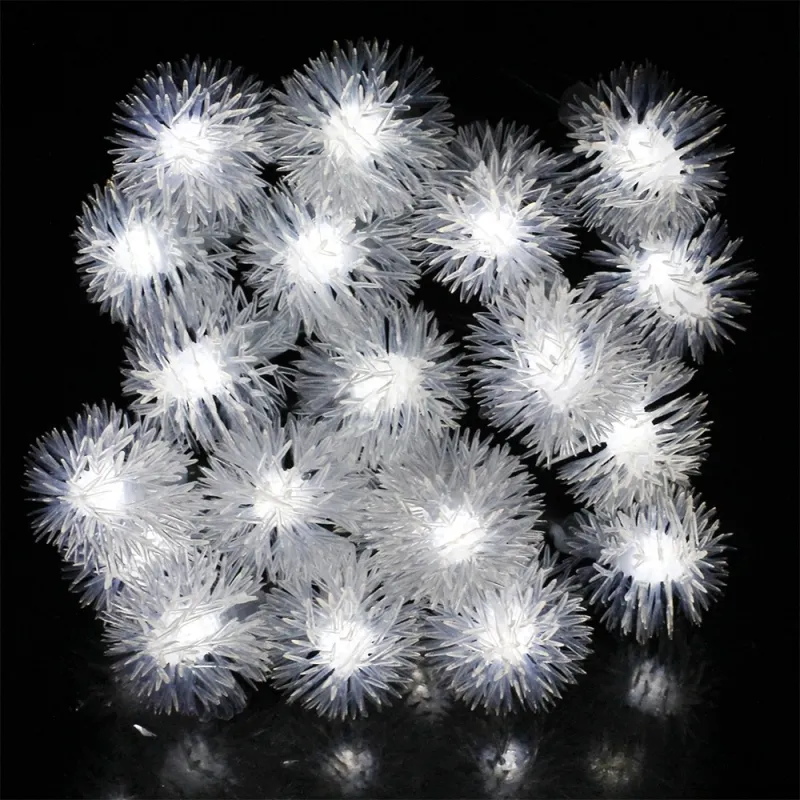 Instalatie solara tip bugarasi de zapada cu 50 leduri multicolor