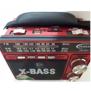 Radio solar, MP3 player si lanterna, AM/FM/SW, slot card si usb 2