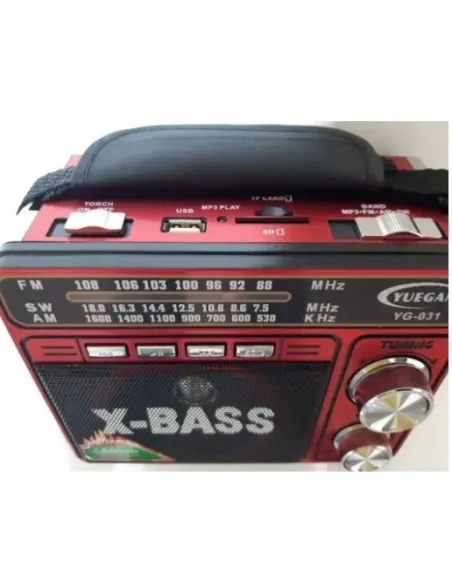Radio solar, MP3 player si lanterna, AM/FM/SW, slot card si usb