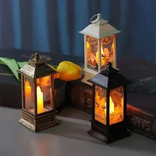 Set 2 x Decoratiune de Craciun , Mos Craciun si om de zapada , lumina vintage