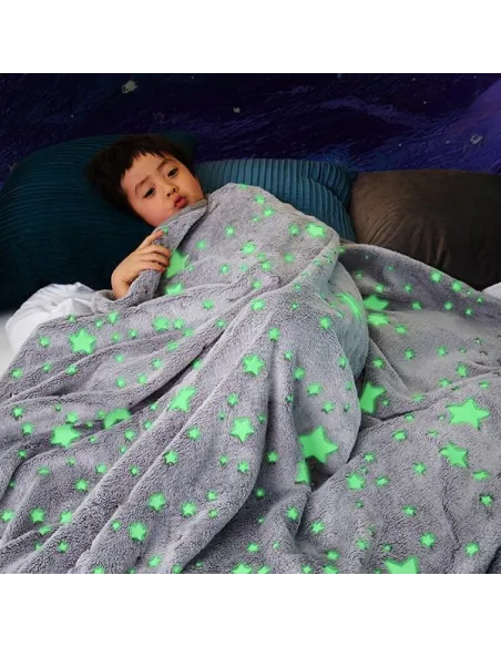 Pătură magică, pufoasa, care strălucește în întuneric
