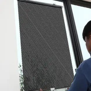 Jaluzea cu ventuza 68 x 125 cm