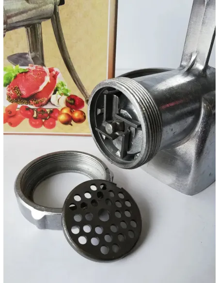 Mașină de tocat carne manuală