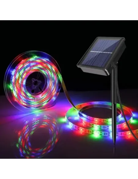 Bandă LED RGB 5 m cu panou solar, IP65, iluminat decorativ exterior/interior