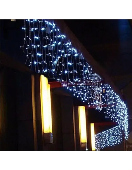 Set 2 instalatii perdea 3x1m, interconectabile