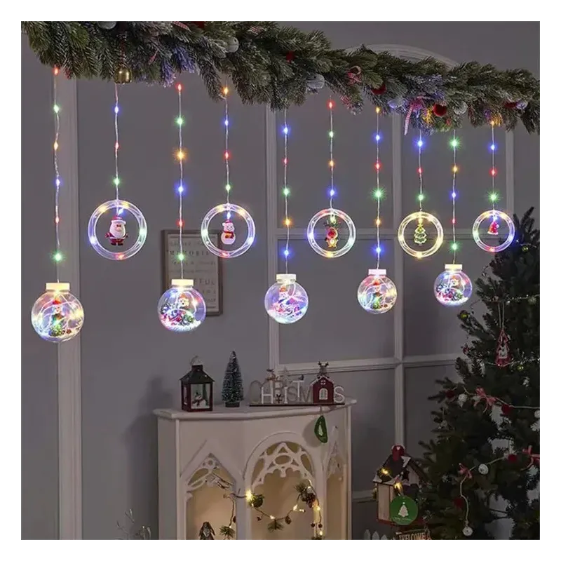 Instalatie led tip perdea cu diferite figurine, cercuri si globuri luminoase