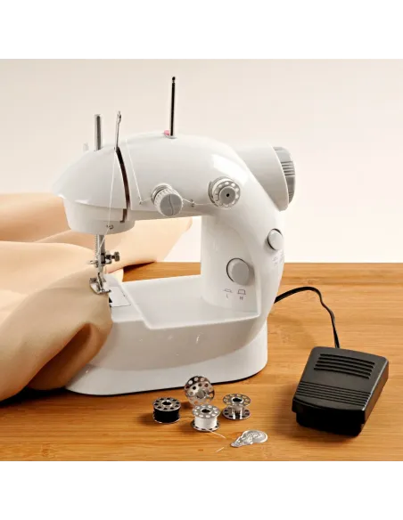 Mini masina de cusut portabila cu pedala