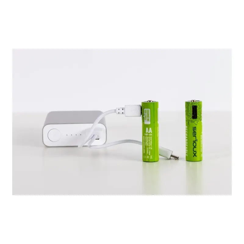 Set 4 x Baterii reîncărcabile Serioux AAA microUSB-culoare verde