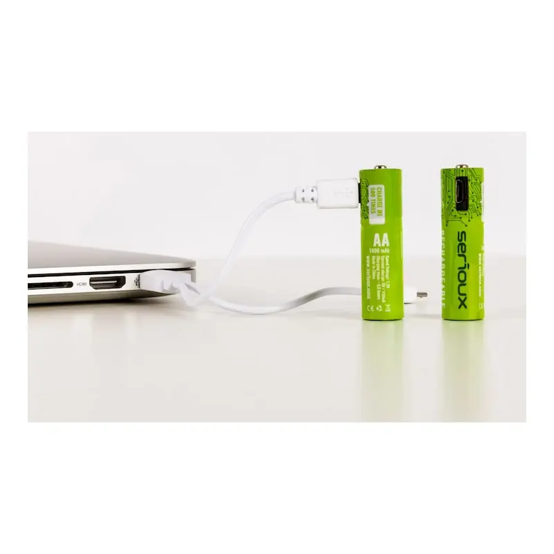 Set 4 x Baterii reîncărcabile Serioux AAA microUSB-culoare verde